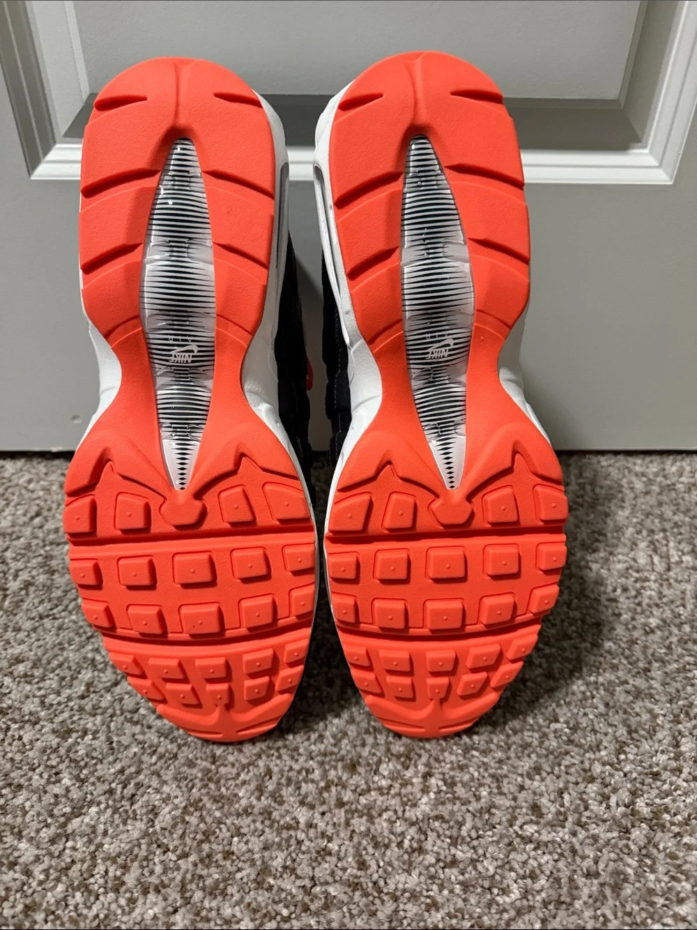 Nike Air Max 95 in Black, White & Orange
